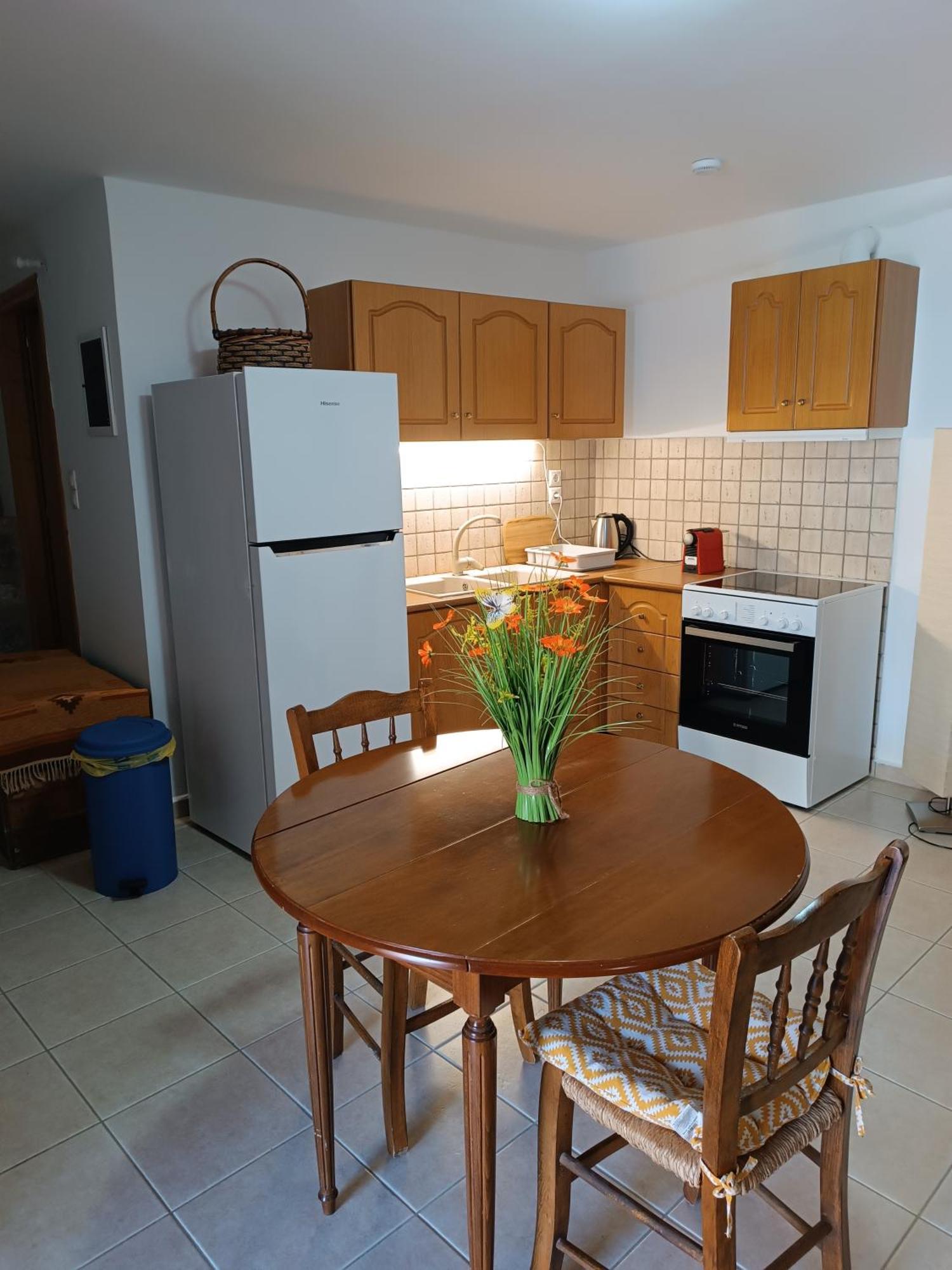 Mani Home Néon Oítilon Zewnętrze zdjęcie